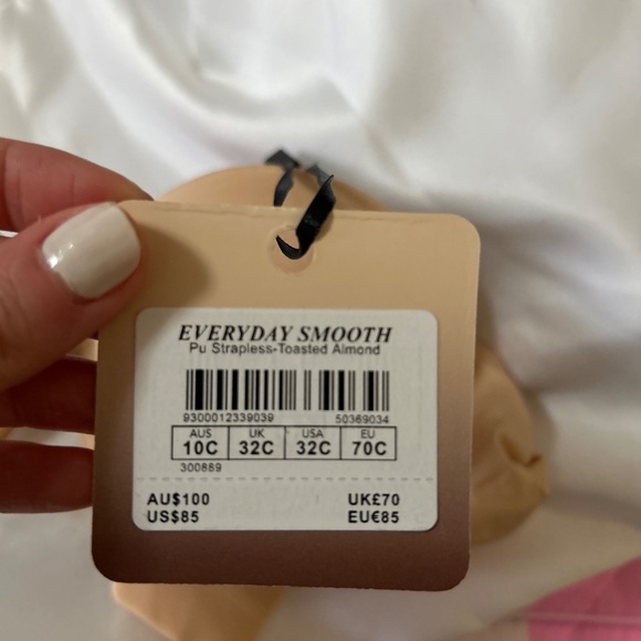 Honey Birdette Bra - Picture 2 of 4